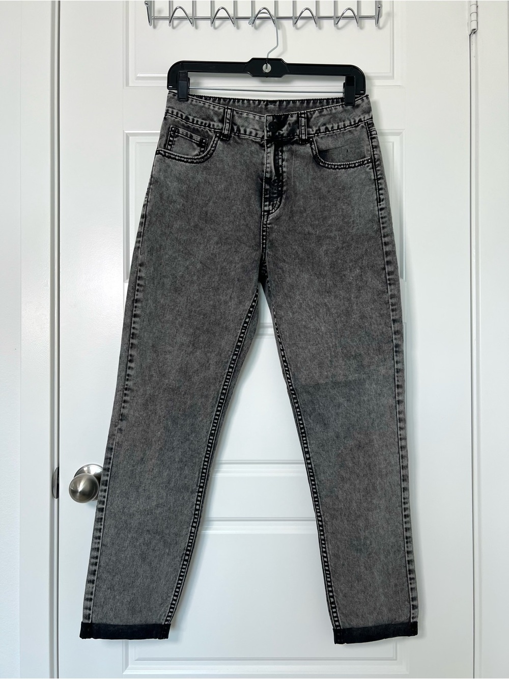 Bullhead // NWOT Women's Retro 90s High Rise Black Acid Wash Mom Fit Jeans